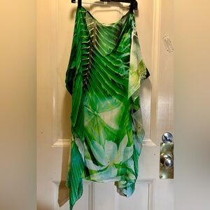 Soft Surroundings Palm green Cover up,good condition,LP